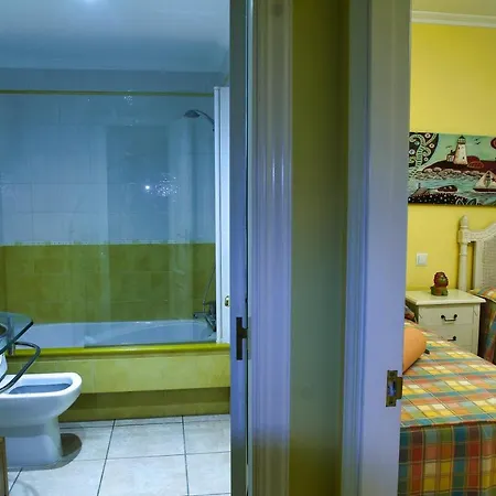 Paseo Silgar - Primera Línea De Playa Apartamento *